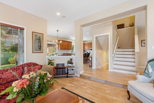 2172 Parkway Boulevard, Coquitlam, BC 