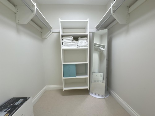 202-185 Victory Ship Way, North Vancouver, BC 