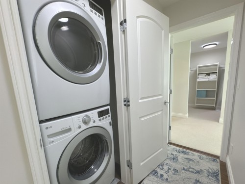 202-185 Victory Ship Way, North Vancouver, BC 