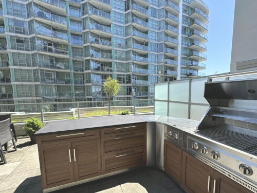 202-185 Victory Ship Way, North Vancouver, BC 