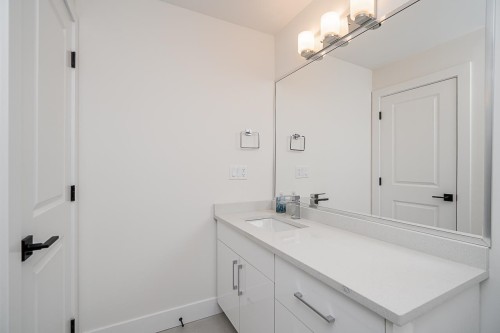 4917 Venables Street, Burnaby, BC 