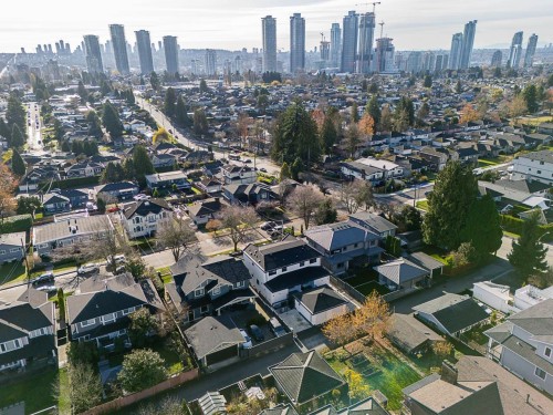 4917 Venables Street, Burnaby, BC 