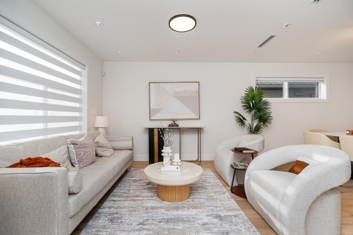 4917 Venables Street, Burnaby, BC 