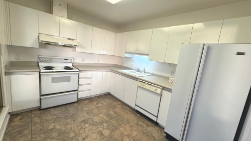 903-4830 Bennett Street, Burnaby, BC 