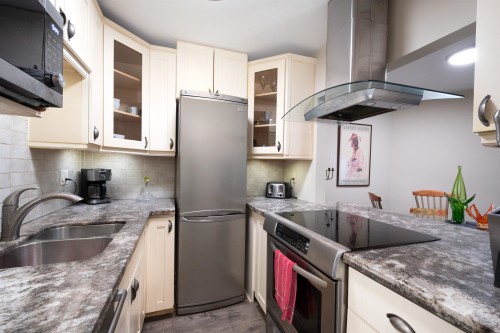 107-1155 Ross Road, North Vancouver, BC 