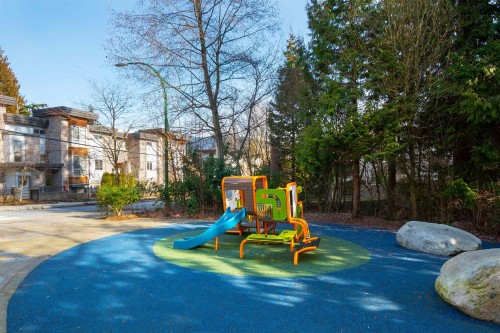 107-1155 Ross Road, North Vancouver, BC 