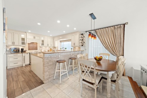 2258 Sorrento Drive, Coquitlam, BC 