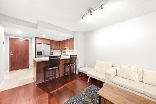 120-9373 Hemlock Drive, Richmond, BC 