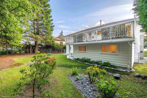 60 53A Street, Delta, BC 