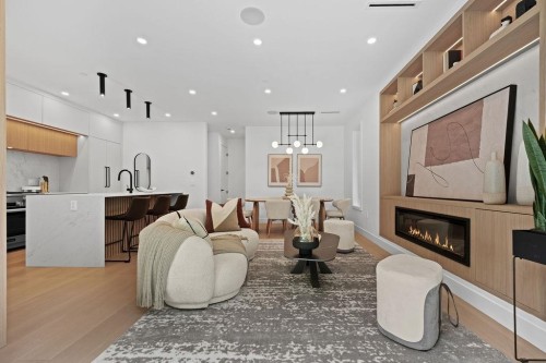 1-3880 23Rd Avenue W, Vancouver, BC 