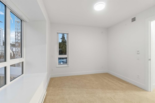 107-2320 Emery Court, North Vancouver, BC 