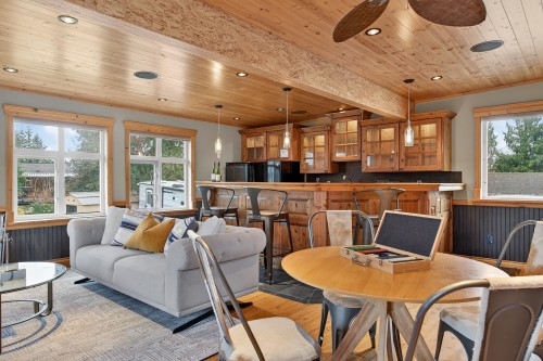 707 Newport Street, Coquitlam, BC 