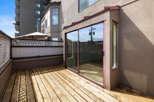 209-22356 Mcintosh Avenue, Maple Ridge, BC 