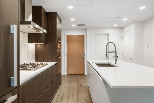 302-2888 Arbutus Street, Vancouver, BC 