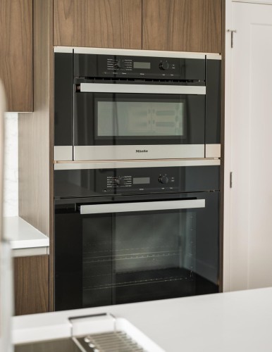 302-2888 Arbutus Street, Vancouver, BC 