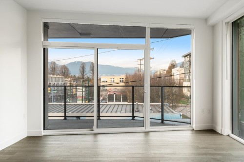 302-2888 Arbutus Street, Vancouver, BC 