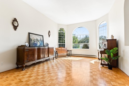 5843 Carson Street, Burnaby, BC 