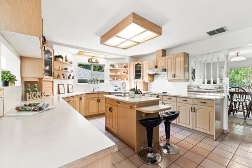 5843 Carson Street, Burnaby, BC 