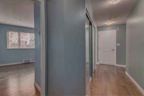 201-3089 Oak Street, Vancouver, BC 