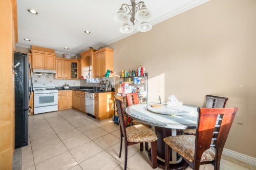 5456 Neville Street, Burnaby, BC 