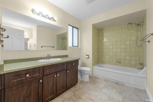 5640 Sandiford Place, Richmond, BC 