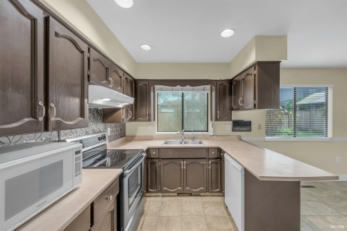 5640 Sandiford Place, Richmond, BC 