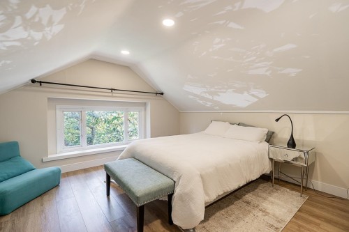 3343 3Rd Avenue W, Vancouver, BC 