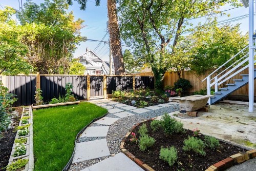 3343 3Rd Avenue W, Vancouver, BC 