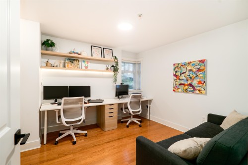 2460 Sasamat Street, Vancouver, BC 