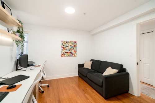 2460 Sasamat Street, Vancouver, BC 