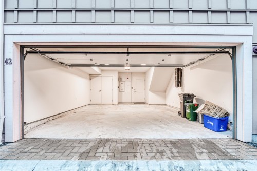 42-10311 River Drive, Richmond, BC 