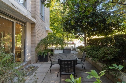 188 Chesterfield Avenue, North Vancouver, BC 