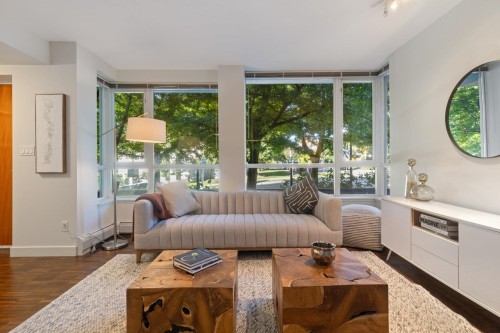 188 Chesterfield Avenue, North Vancouver, BC 