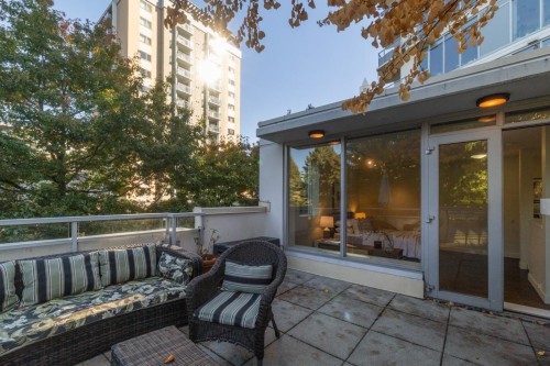 188 Chesterfield Avenue, North Vancouver, BC 