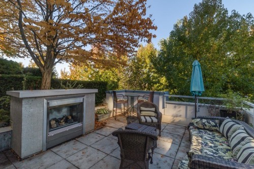 188 Chesterfield Avenue, North Vancouver, BC 