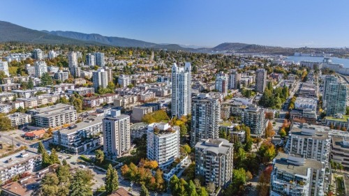 188 Chesterfield Avenue, North Vancouver, BC 