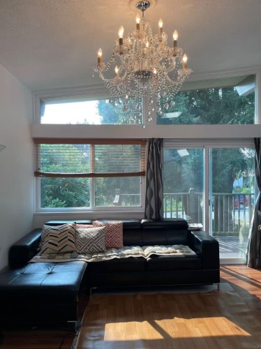 Upper-7192 Paulus Crescent, Burnaby, BC 