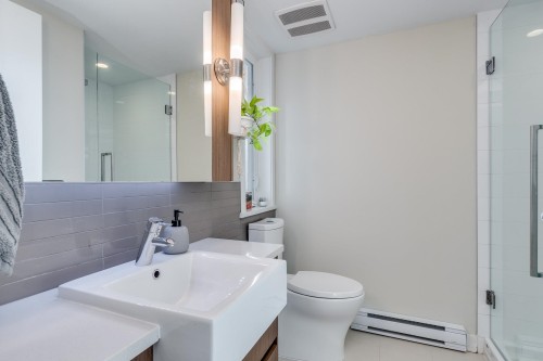 Ph1-562 7Th Avenue E, Vancouver, BC 