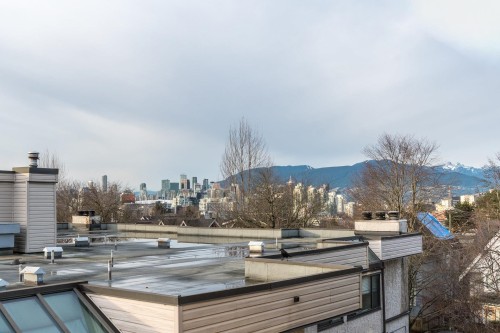 Ph1-562 7Th Avenue E, Vancouver, BC 