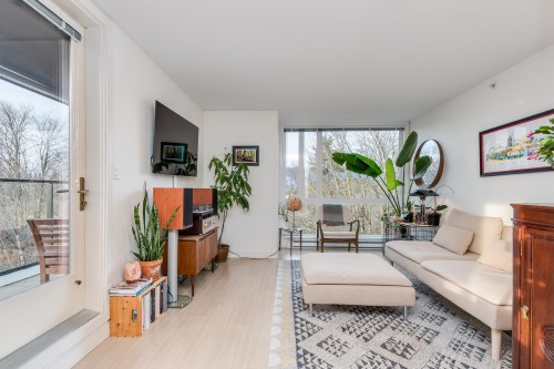 Ph1-562 7Th Avenue E, Vancouver, BC 