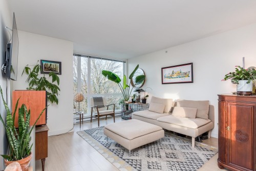 Ph1-562 7Th Avenue E, Vancouver, BC 