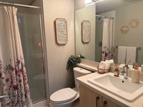 501-3178 Dayanee Springs Boulevard, Coquitlam, BC 