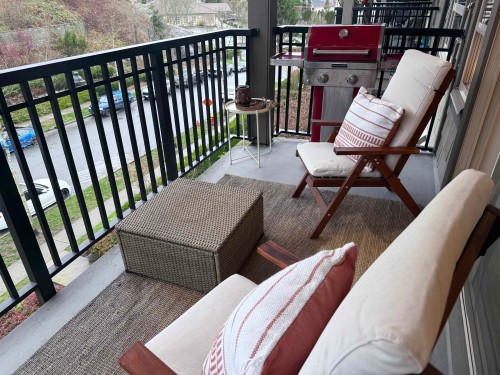 501-3178 Dayanee Springs Boulevard, Coquitlam, BC 