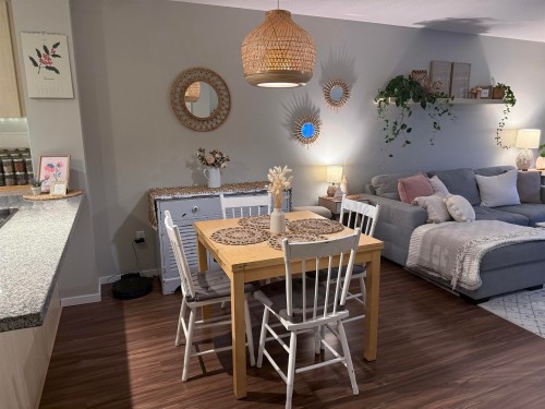 501-3178 Dayanee Springs Boulevard, Coquitlam, BC 