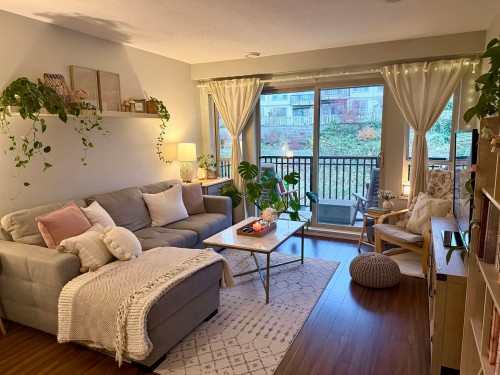 501-3178 Dayanee Springs Boulevard, Coquitlam, BC 