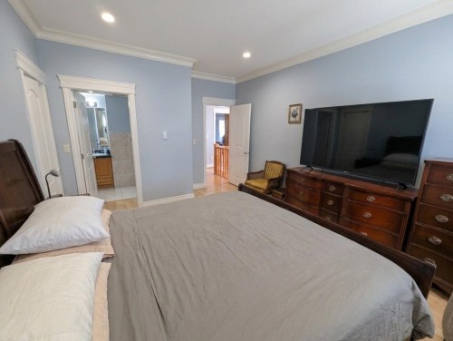4407 Parker Street, Burnaby, BC 