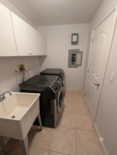 4407 Parker Street, Burnaby, BC 
