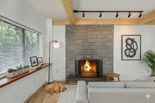 201-1535 Nelson Street, Vancouver, BC 