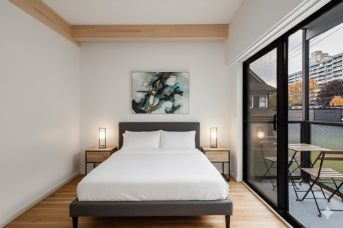 201-1535 Nelson Street, Vancouver, BC 