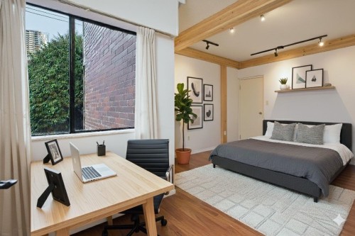 201-1535 Nelson Street, Vancouver, BC 